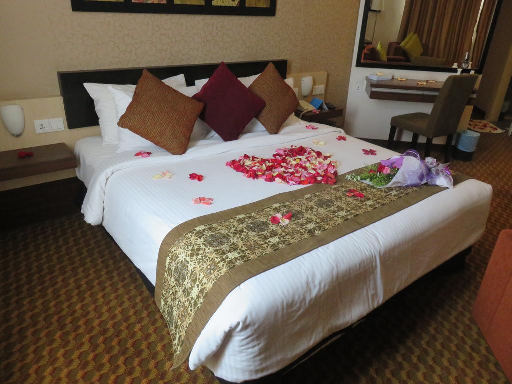 Rhr Hotel Kajang Buitenkant foto