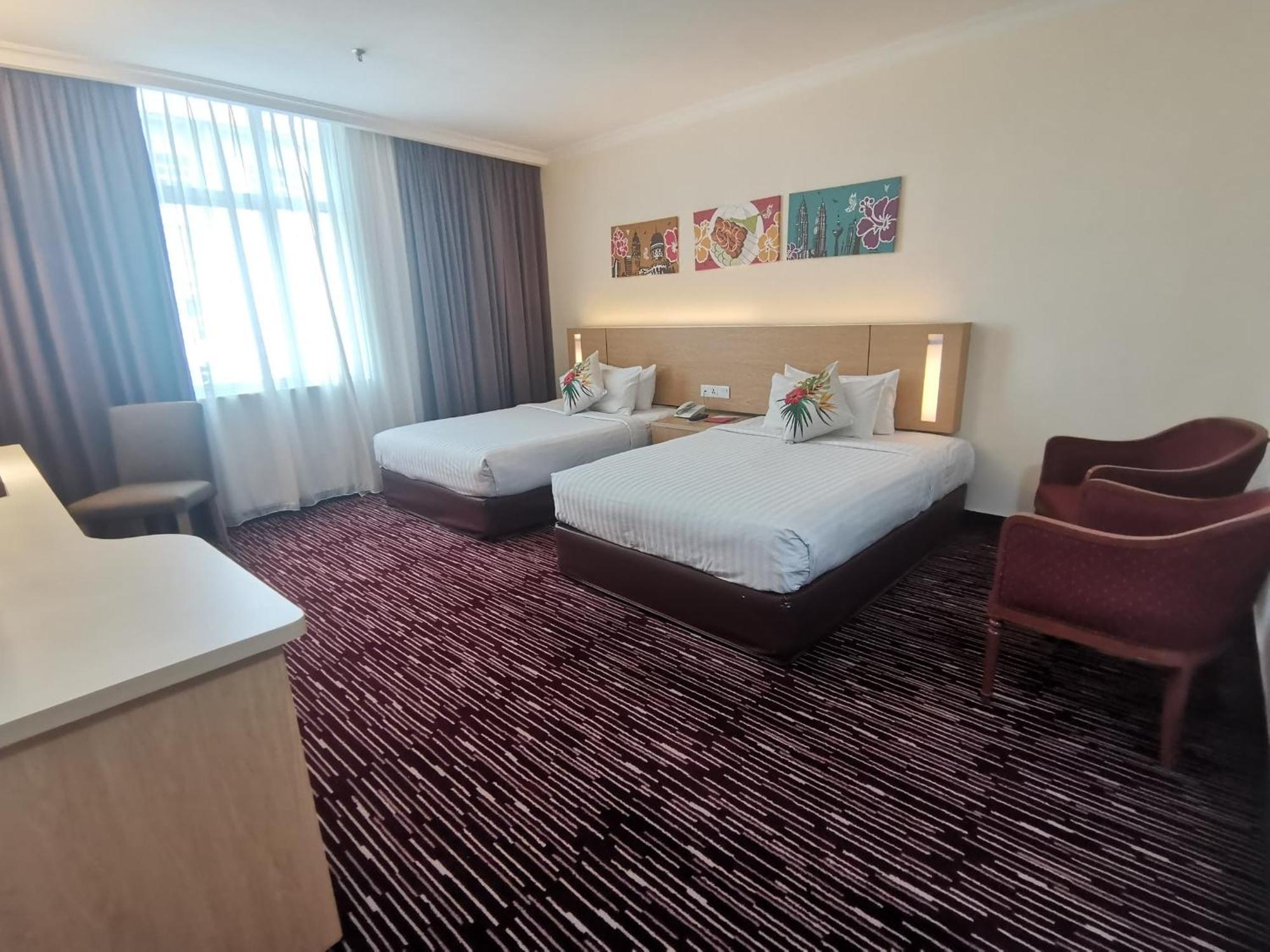 Rhr Hotel Kajang Buitenkant foto